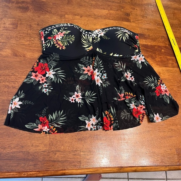 Kona Sol Black Floral tankini swim top - Picture 1 of 7